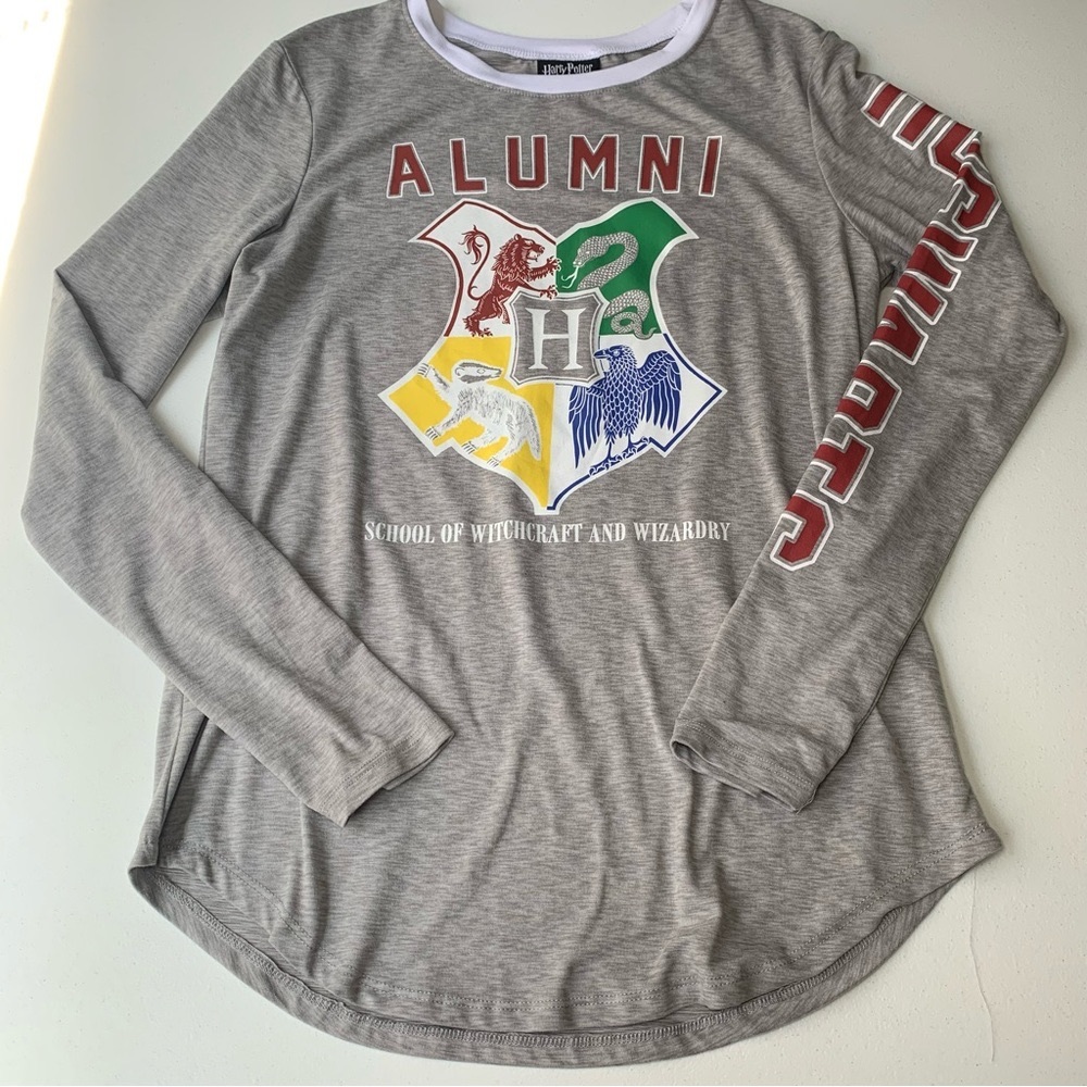 HARRY POTTER HOGWARTS ALUMNI‎ LONG SLEEVE SHIRT JUNIORS MEDIUM SIZE 7